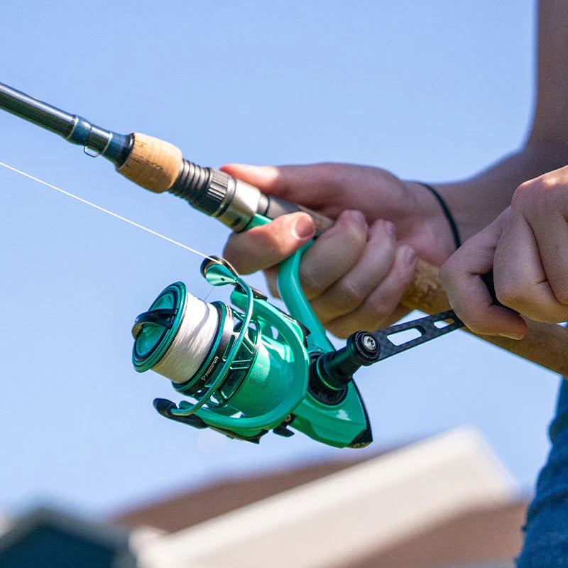 Piscifun® Carbon Prism Ultralight Spinning Reels